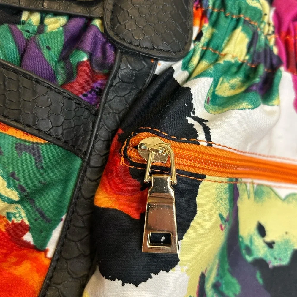 🧡”Wilson’s Leather” NWOT Floral Multicolor Shoulder Bag w/ Multiple Pockets💜 - Picture 5 of 15